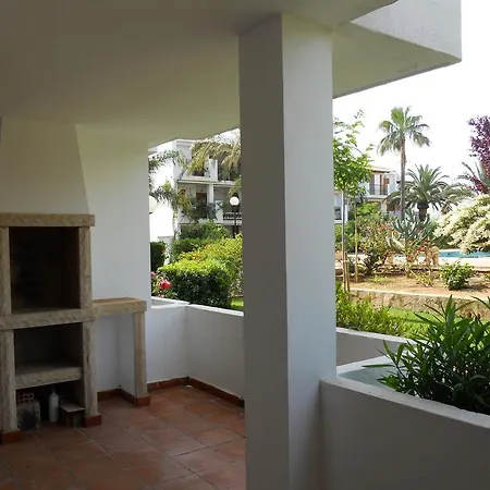 Velas Esparver-serviden